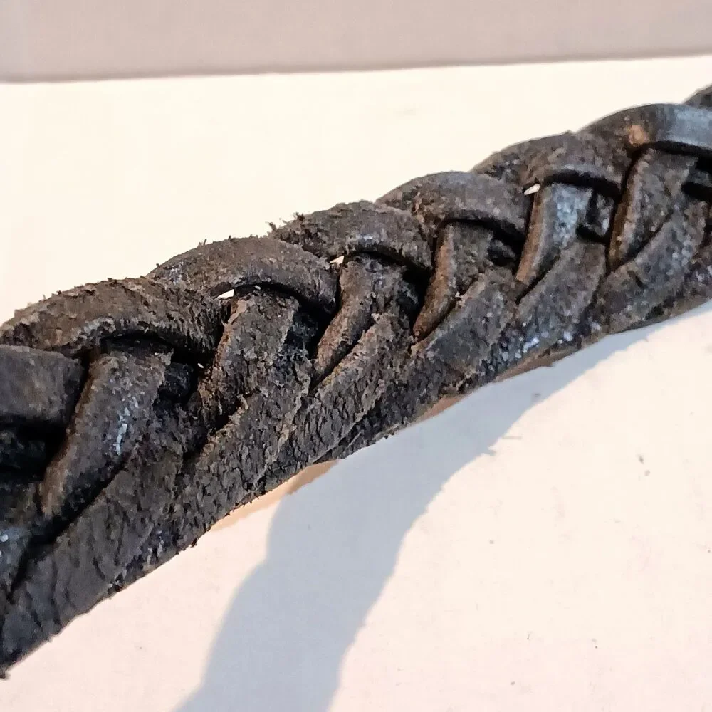 Vintage Fossil 54 Genuine Classic Braided Leather Belt-Size 42-Black-Y2K-Brass